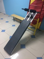 Доска для пресса навесная на шведскую стенку с двумя валиками (длина 1,5 метра) - fgospostavki.ru - Асбест