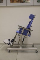 Учебное место учащегося с нарушением ОДА (р. гр. 0,70-0,90 м, столешница из пластика) - fgospostavki.ru - Асбест