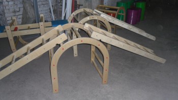 Лестница навесная с зацепами (420*2280 миллиметров, дерево) - fgospostavki.ru - Асбест